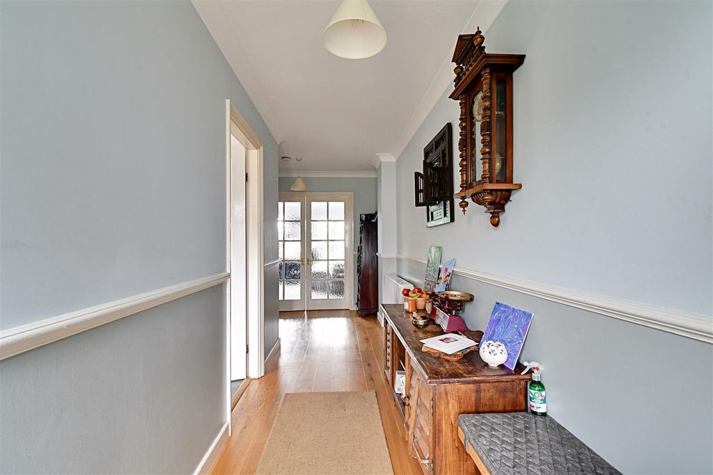 Property photo 3 of 31 Hallway 2.Jpg