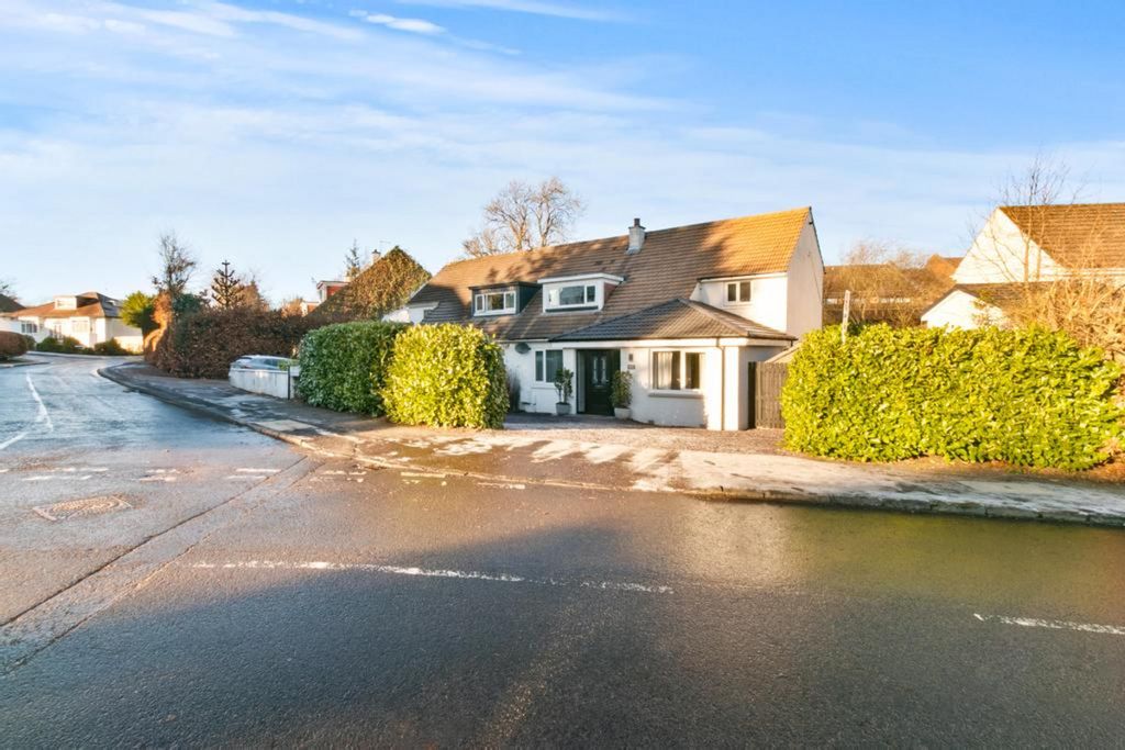 Property photo 1 of 34