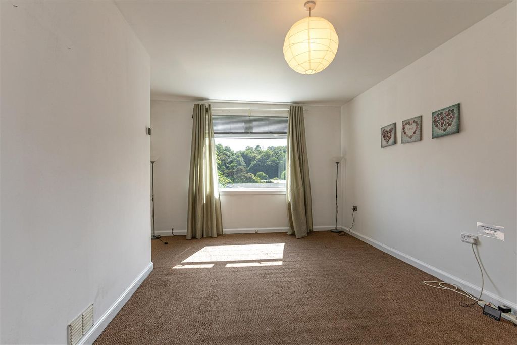 Property photo 3 of 33 229 Magdala Terrace Galashiels 04.Jpg