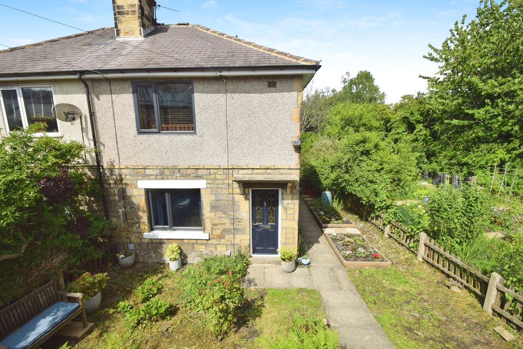 Property photo 1 of 16 8Cef75Da-Front