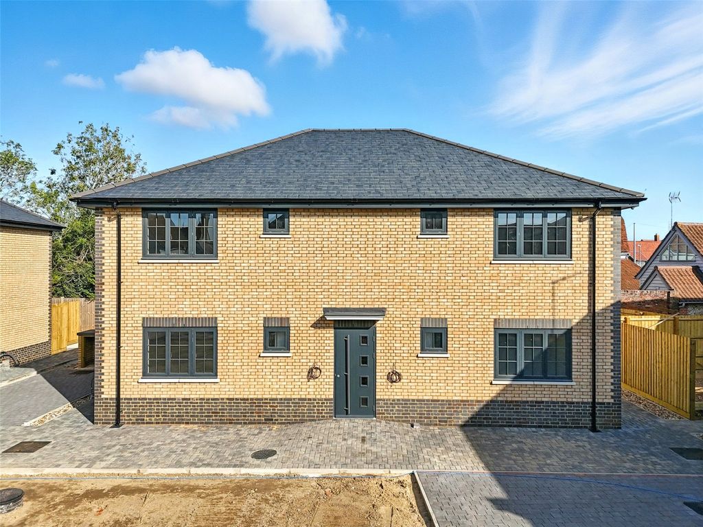 Property photo 1 of 10 Cox's Yard