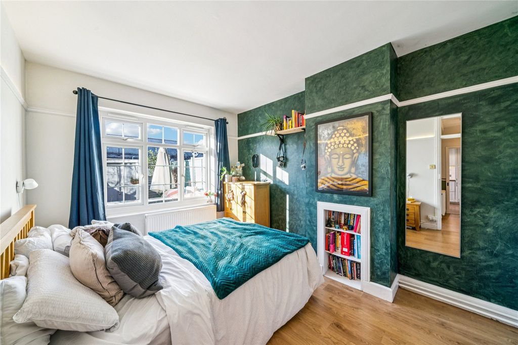 Property photo 3 of 13 Picture No. 21