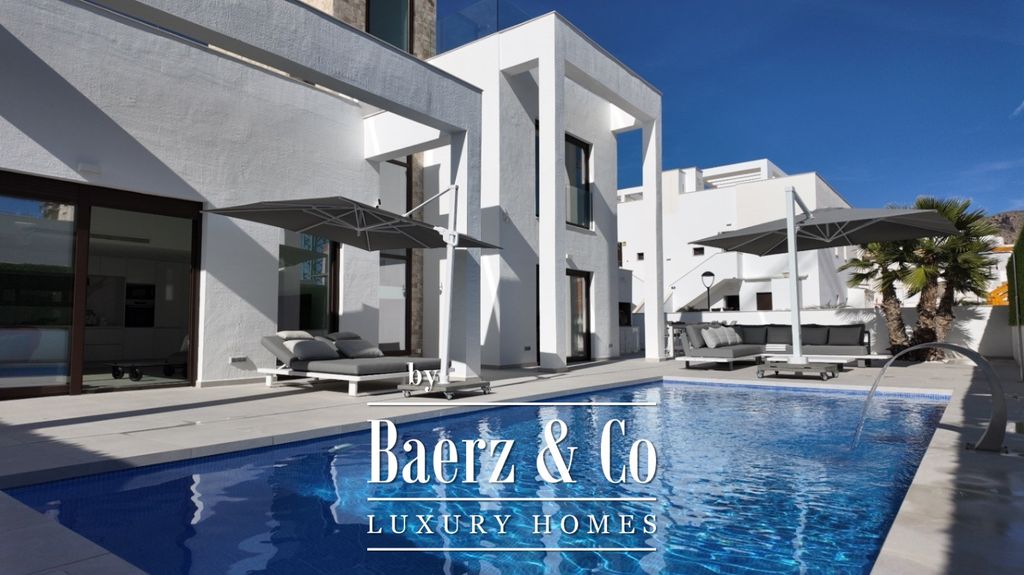 Property photo 1 of 35