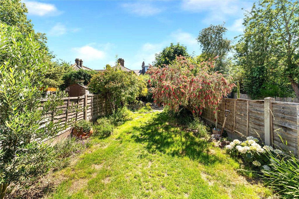 Property photo 2 of 18 Picture No. 13