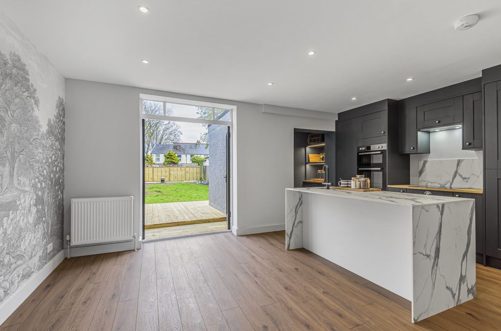 Property photo 3 of 22 Kitchen Diner