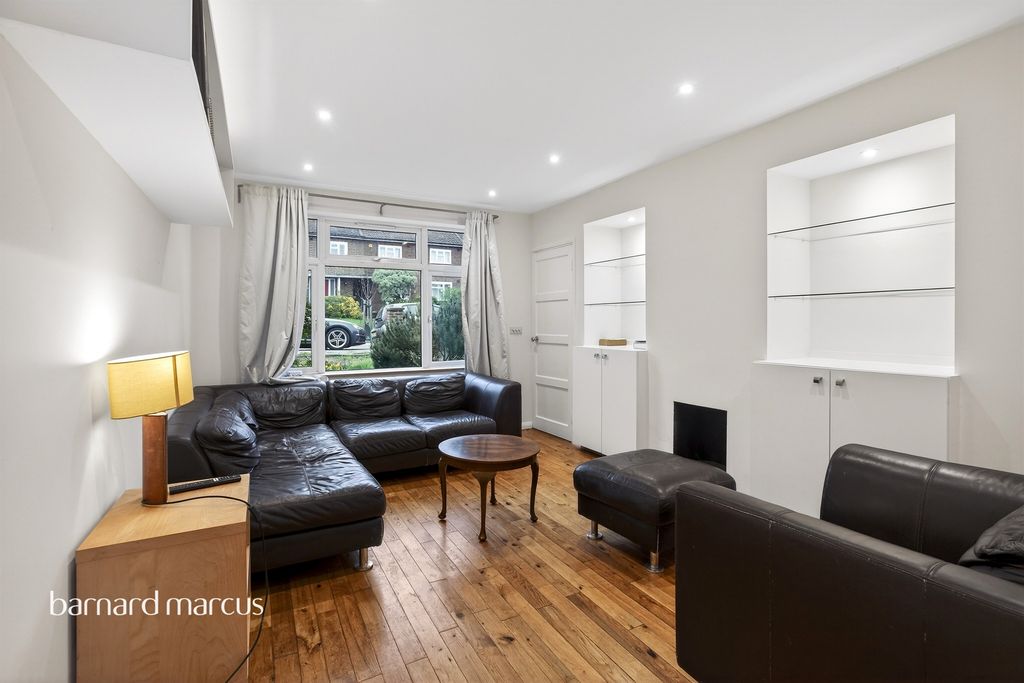 Property photo 2 of 12