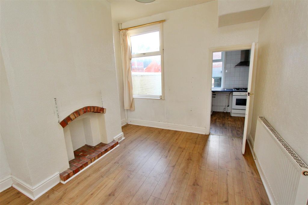 Property photo 3 of 9 Img_6622.Jpg