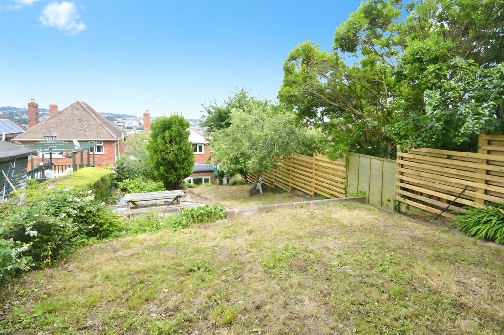 Property photo 3 of 13 3 - Picture No. 26