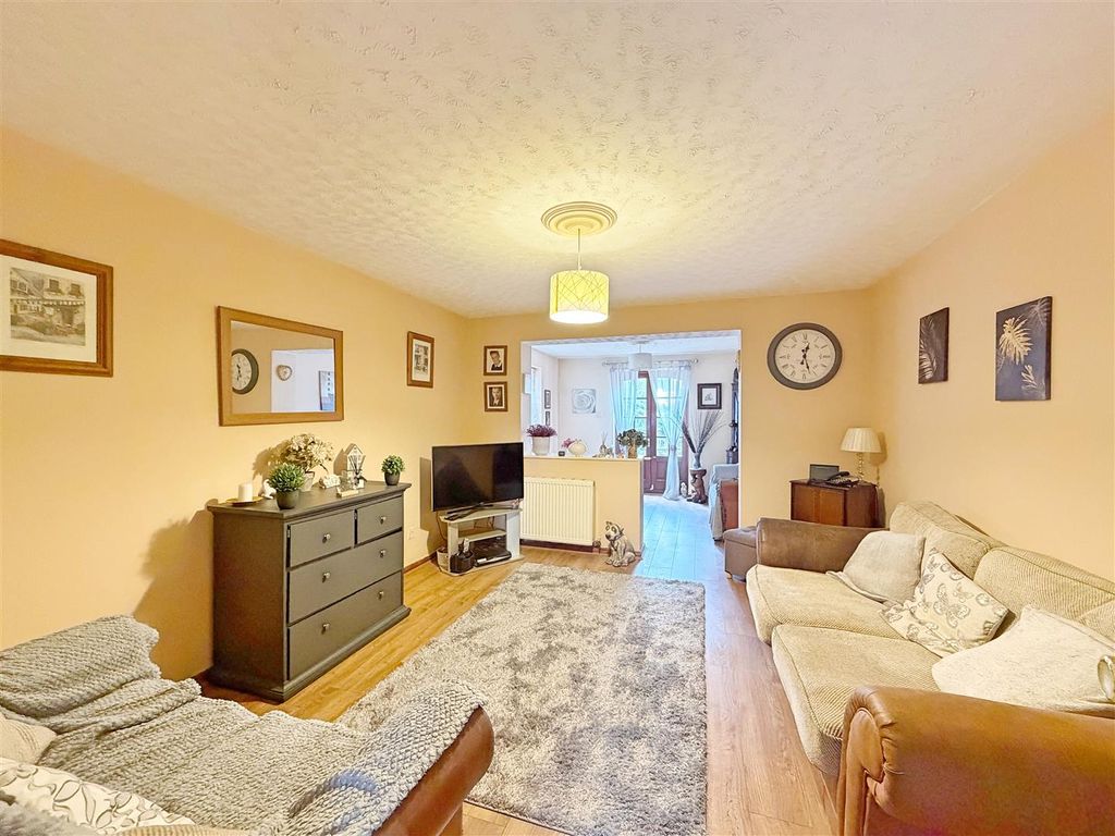 Property photo 3 of 12 Img_3561.Jpg
