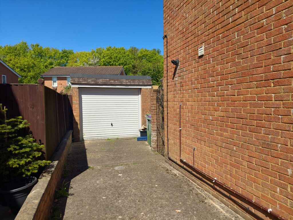 Property photo 3 of 4