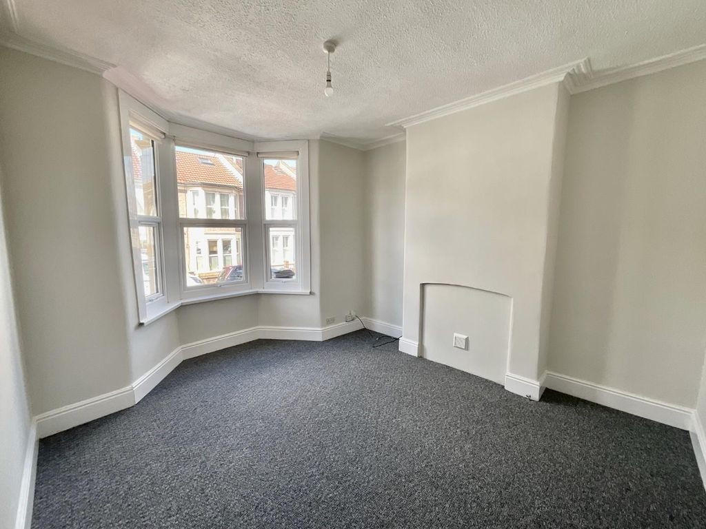 Property photo 3 of 18 Img_5672.Jpeg