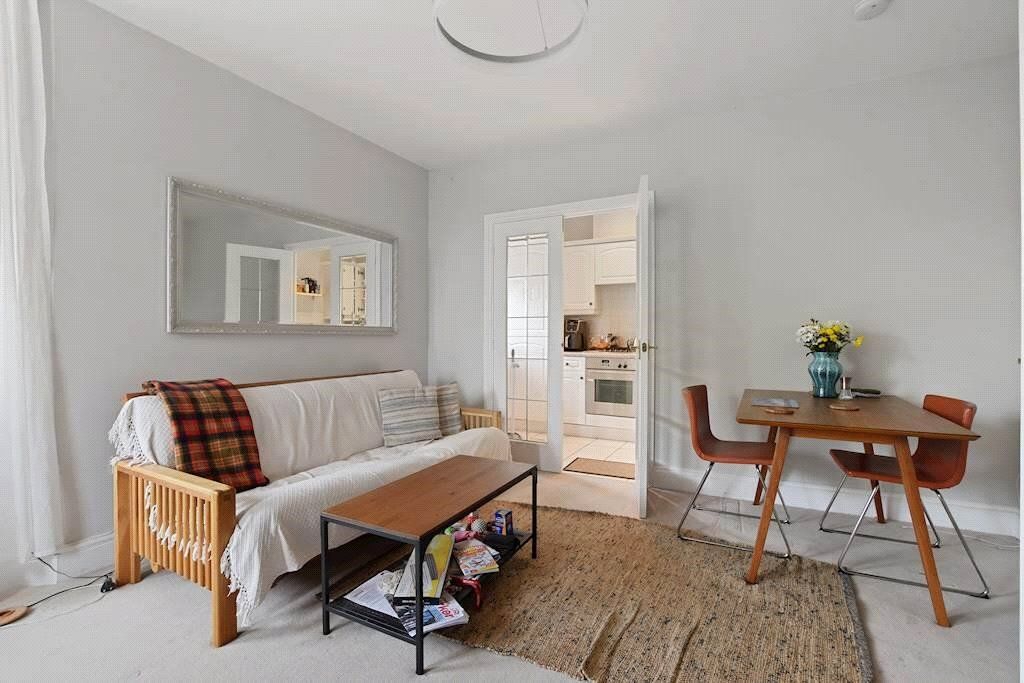 Property photo 2 of 6 Picture 2