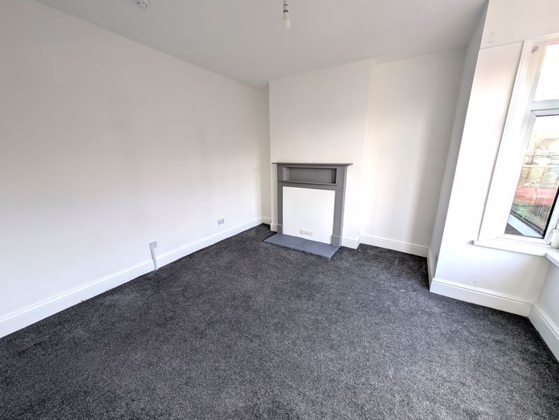 Property photo 3 of 12 Photo 3