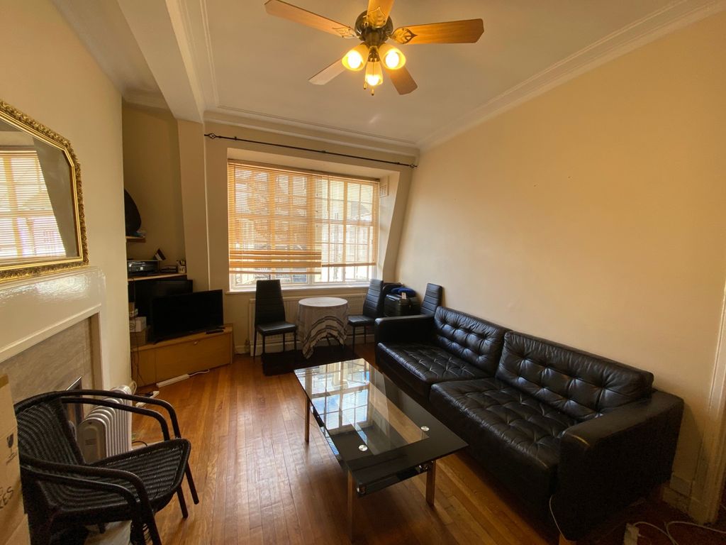 Property photo 2 of 6 Gallery