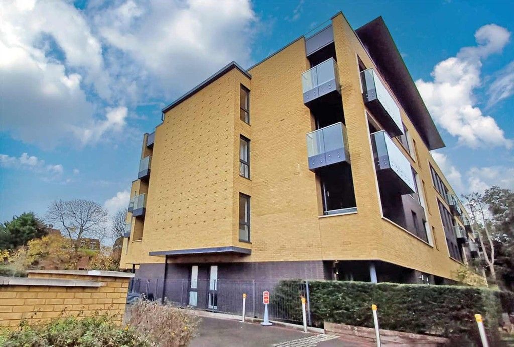 Property photo 1 of 5