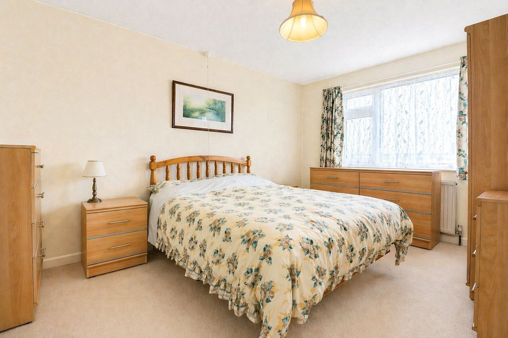 Property photo 3 of 20 3 - Picture No. 25