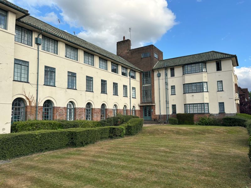 Property photo 1 of 10 Photo 14