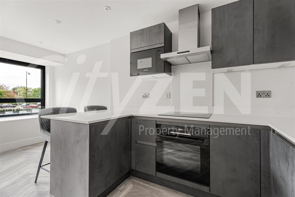 Property photo 2 of 15 Kitchen