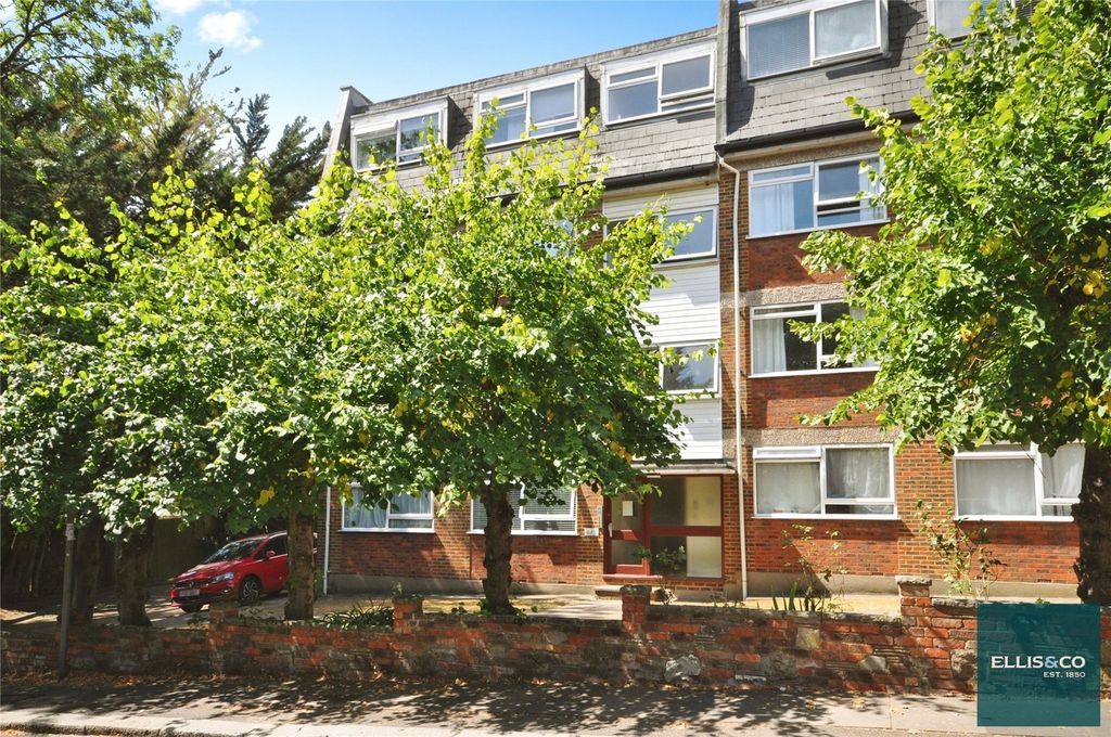 Property photo 1 of 11 Picture No. 18