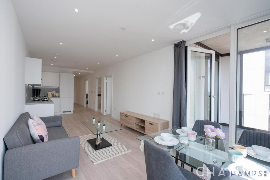 Property photo 2 of 10 Gallery