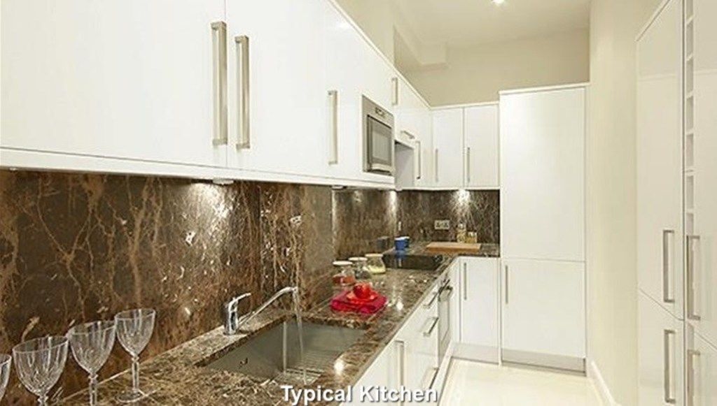 Property photo 2 of 3