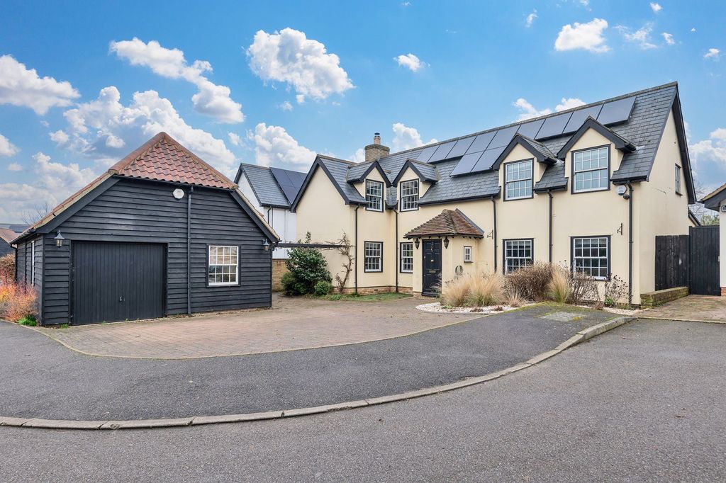 Property photo 1 of 37