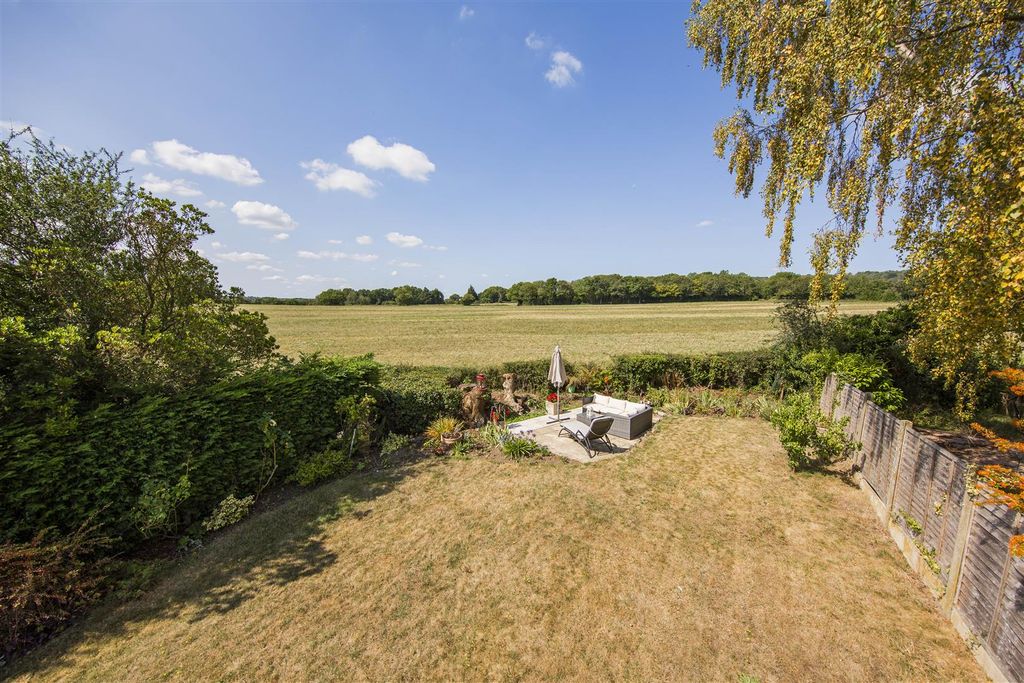 Property photo 2 of 28 Countryside Views