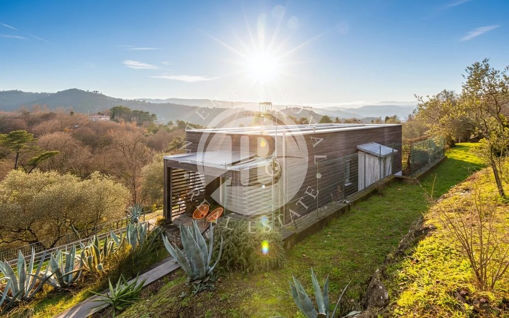 Property photo 2 of 29