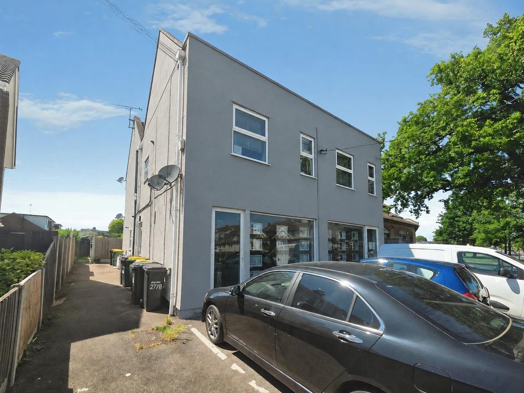 Property photo 1 of 4 56541F8B-87Fb-445d-8E3A-A09Ac04Cafaf.Png