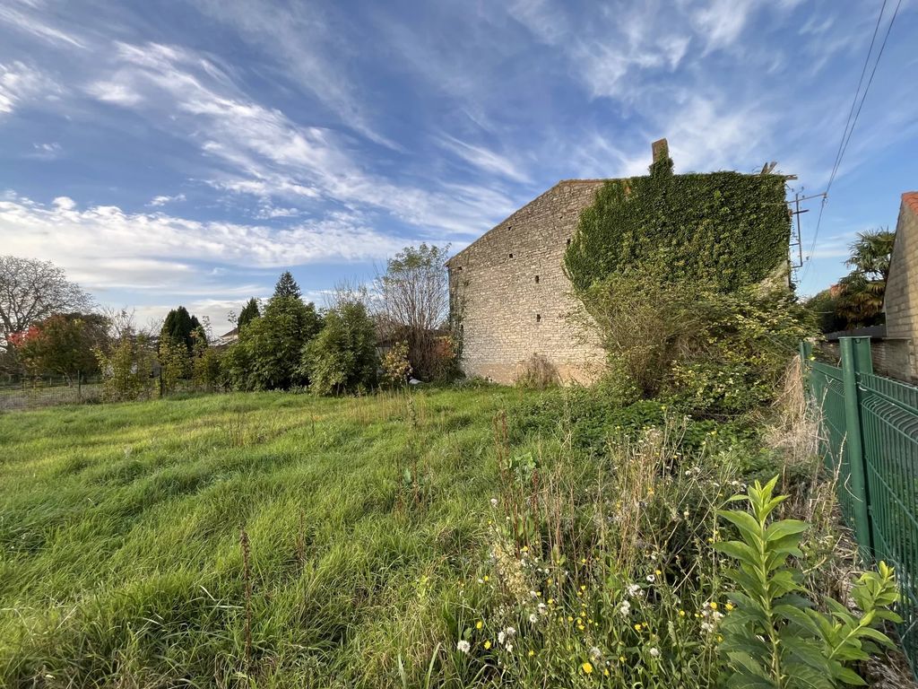 Property photo 1 of 5