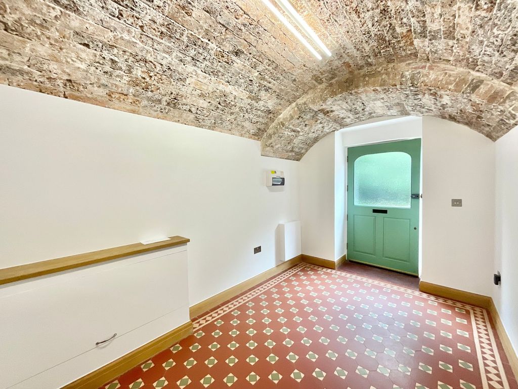 Additional image 25 of 2 bed flat for saleSidmouth Avenue, Newcastle ST5