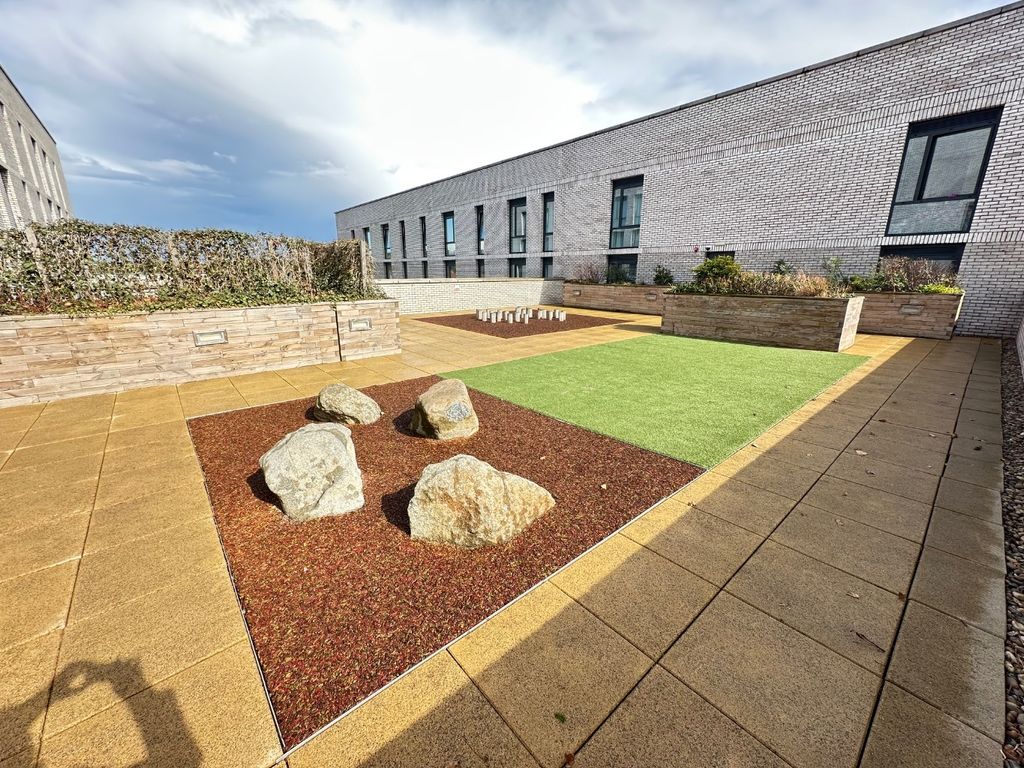 Property photo 3 of 3 5003442