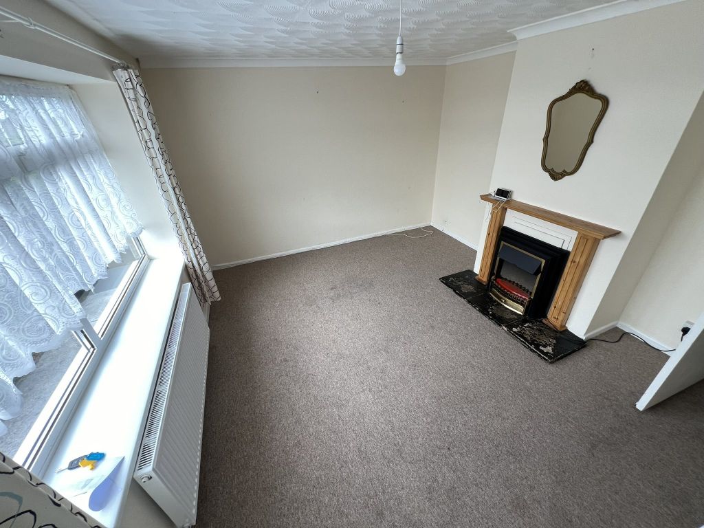 Property photo 3 of 12 Img_9084