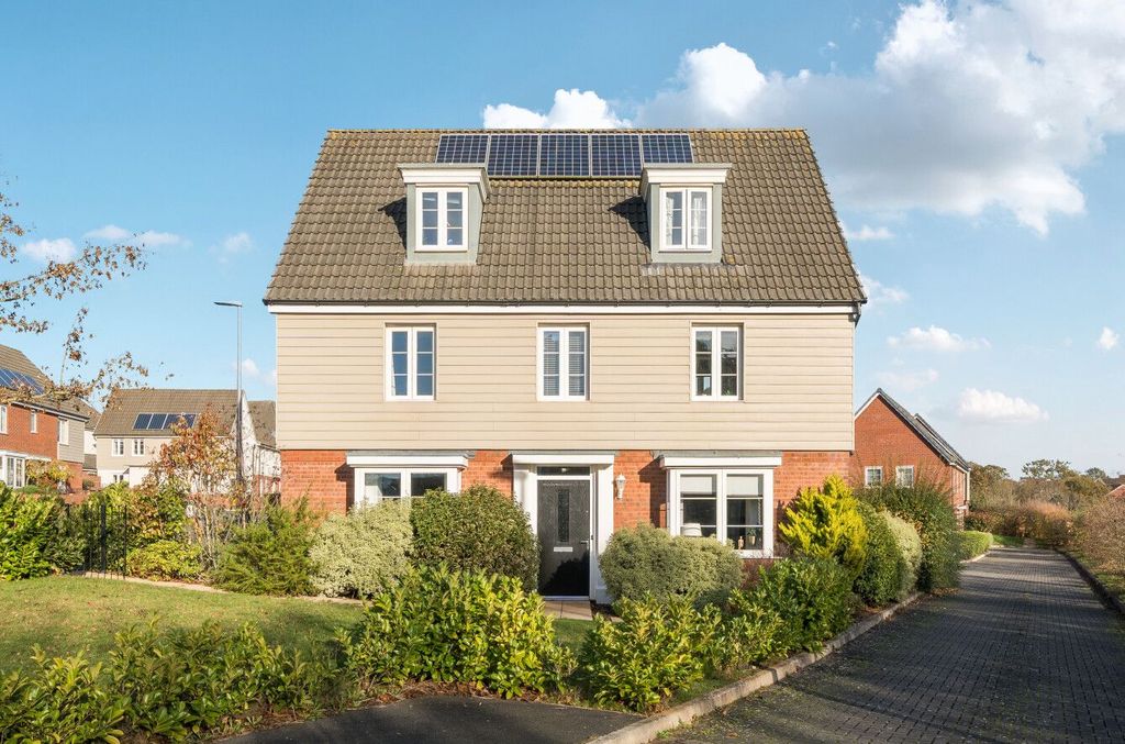 Property photo 1 of 17