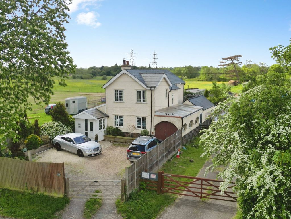 Property photo 1 of 23