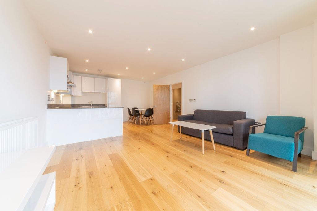 Property photo 1 of 17 4891951