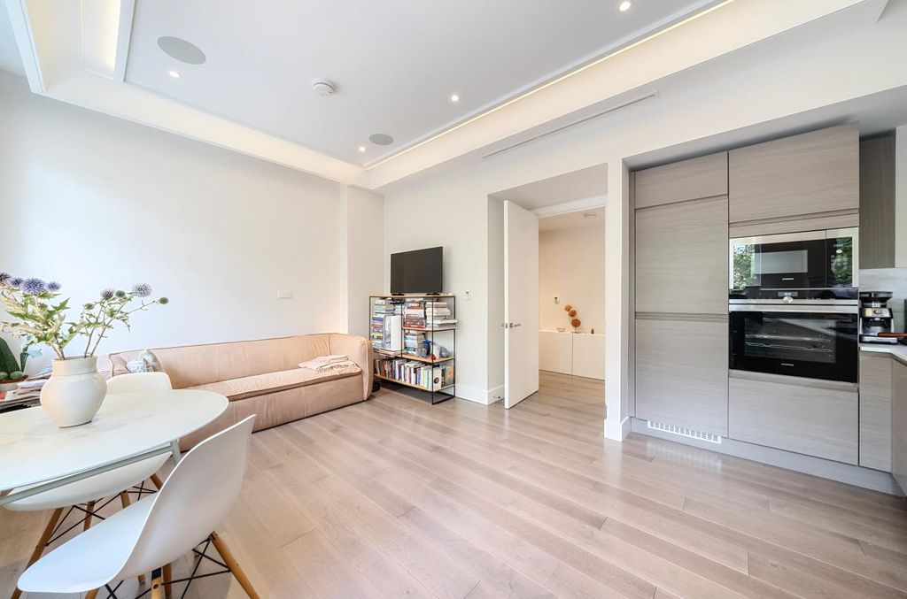 Property photo 3 of 15 1010955 (3).Jpg