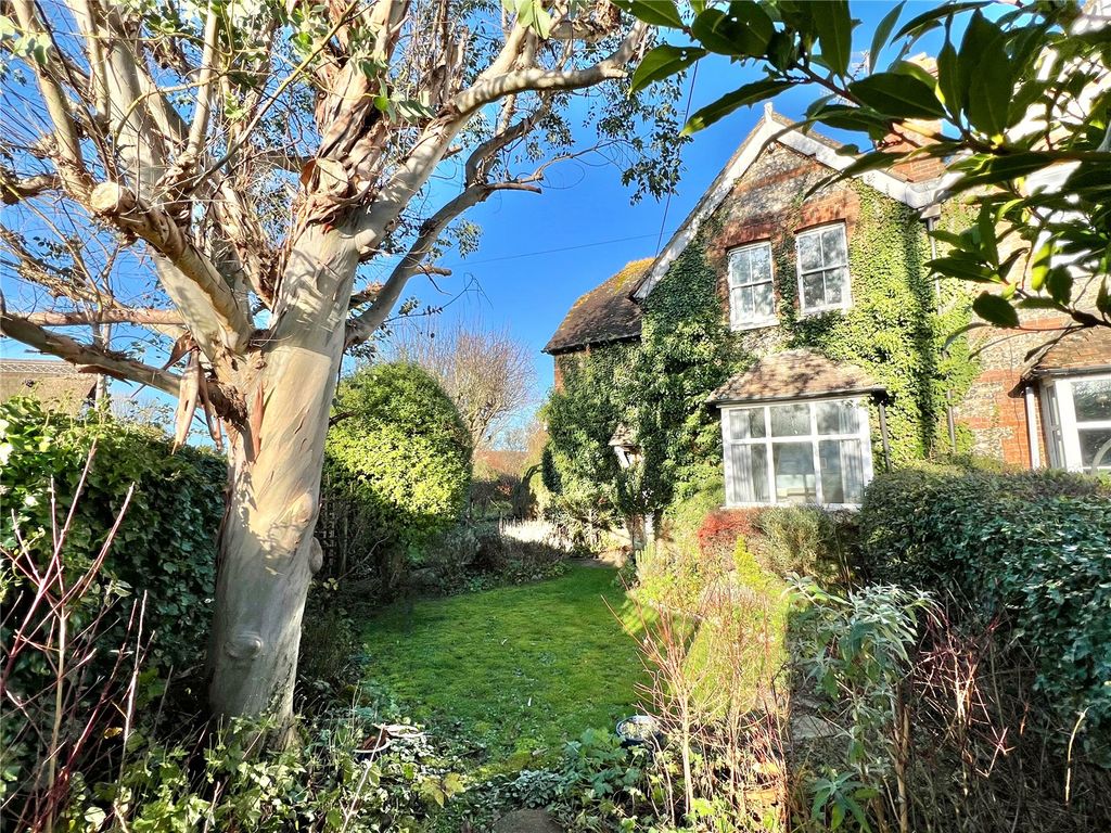 Property photo 1 of 19 Picture No. 33