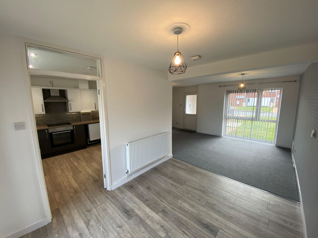 Property photo 3 of 10 View