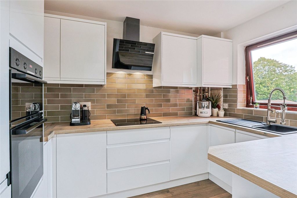 Property photo 3 of 16 Picture No. 03