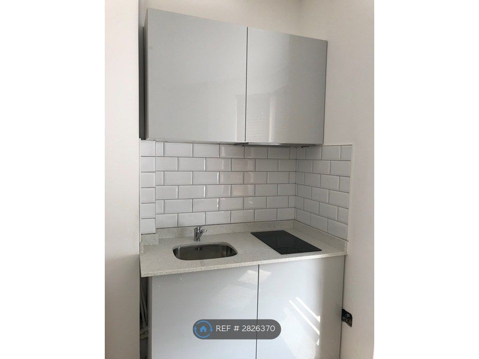 Property photo 3 of 4