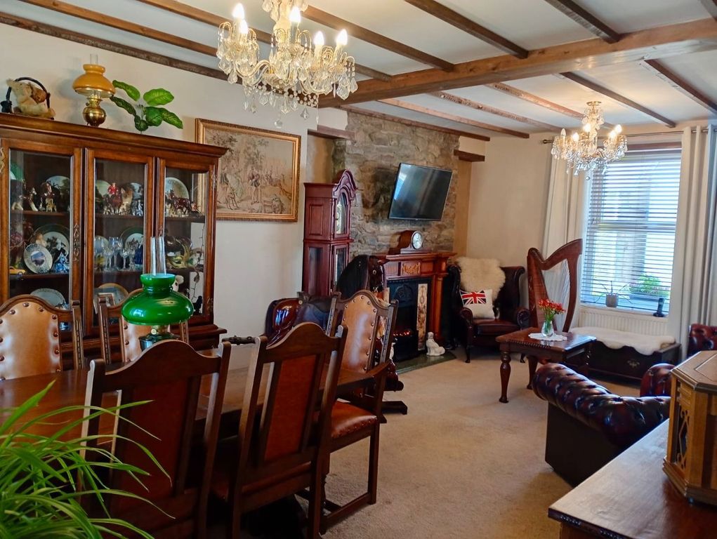 Property photo 2 of 29