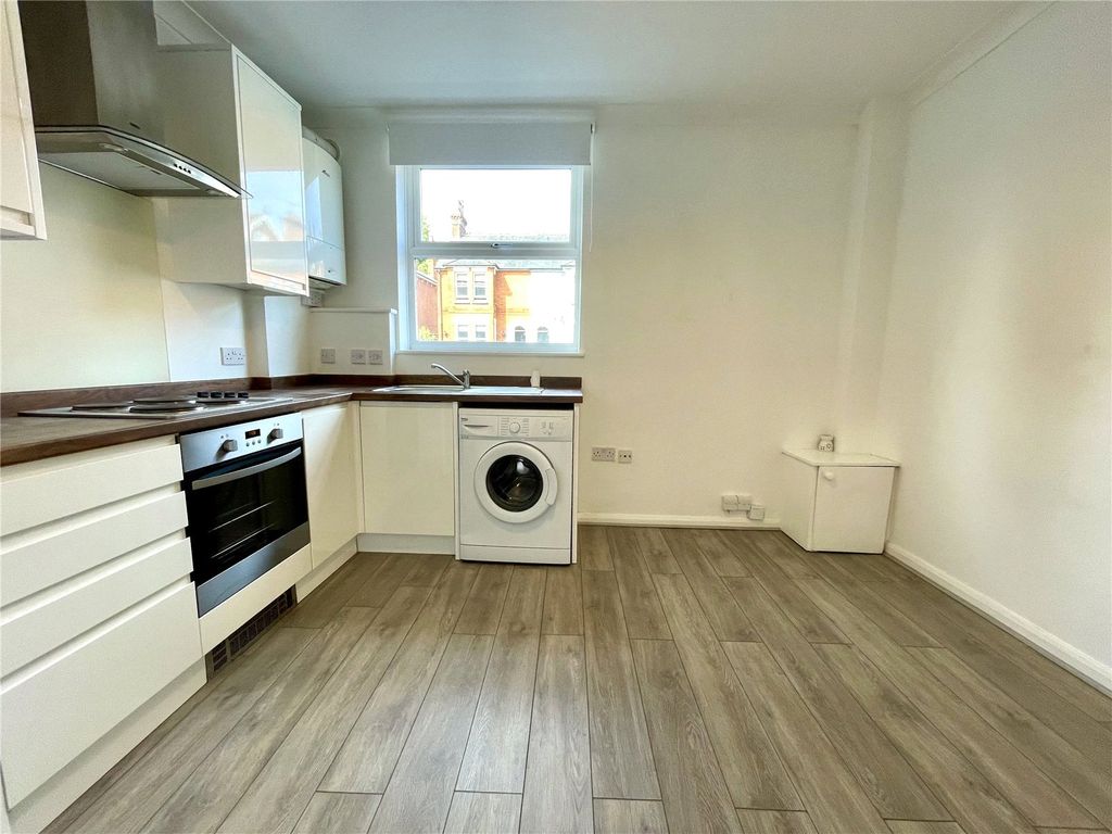 Property photo 3 of 10 Picture No. 03
