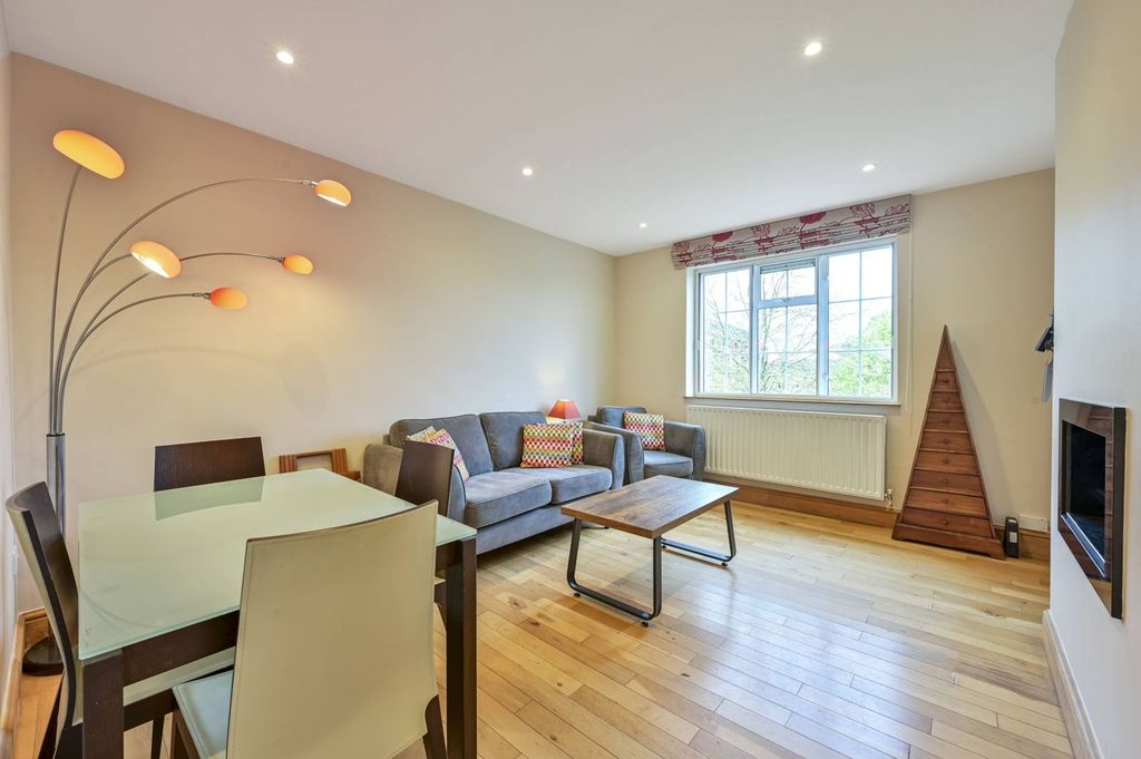 Property photo 2 of 15