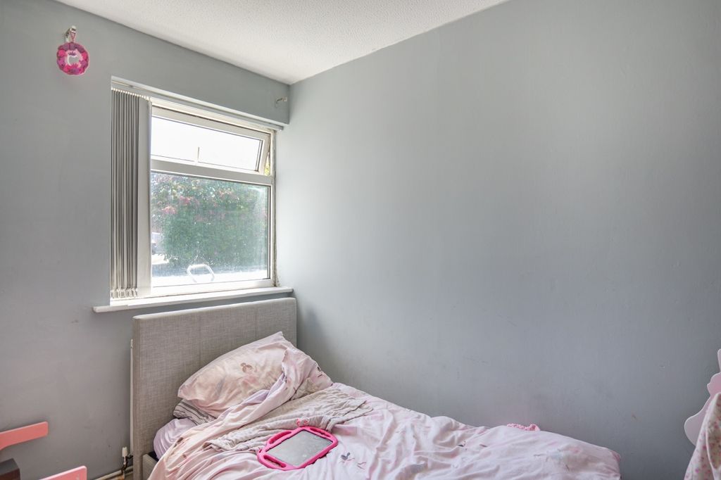 Additional image 9 of 2 bed flat for saleLon Ceiriog, Prestatyn LL19