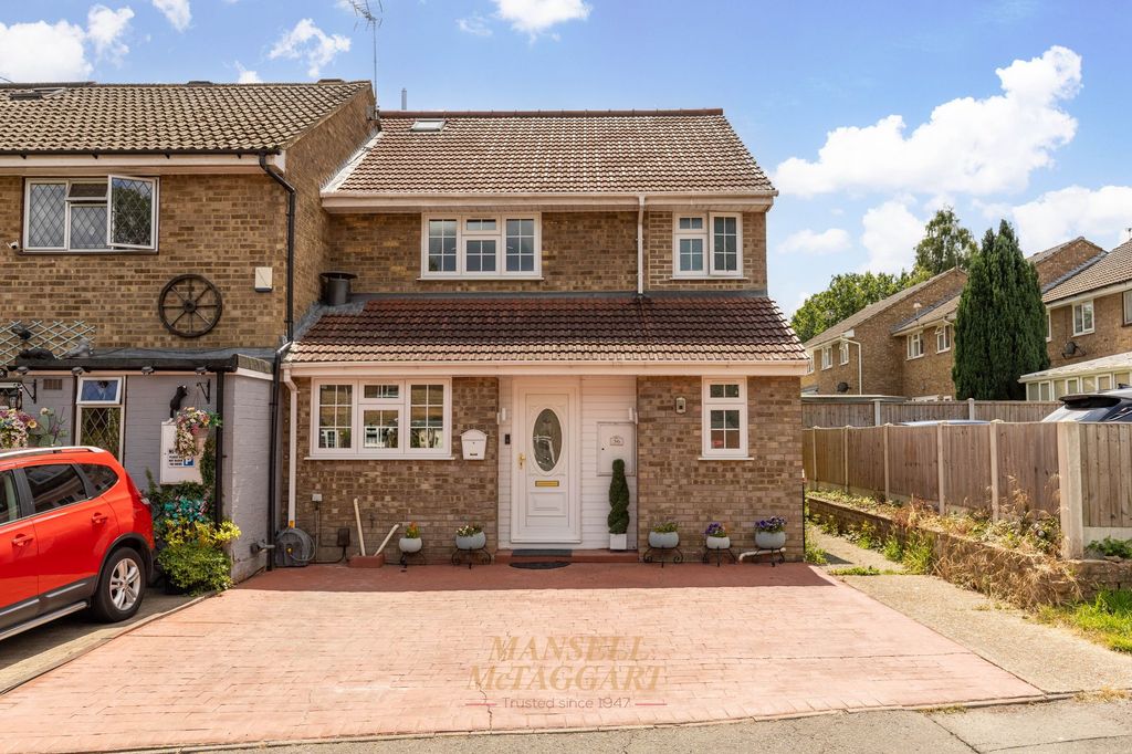 Property photo 1 of 23