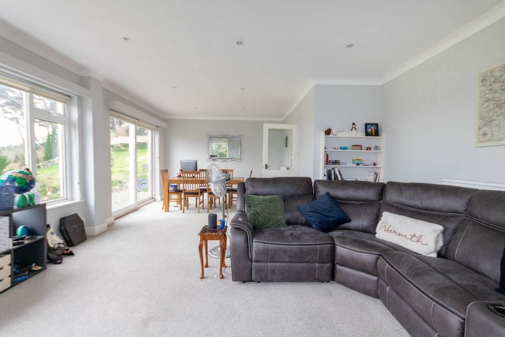 Property photo 3 of 15 Picture No. 43