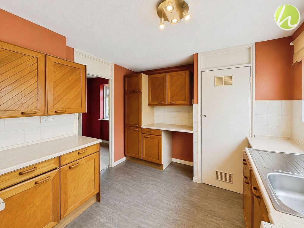 Property photo 3 of 13