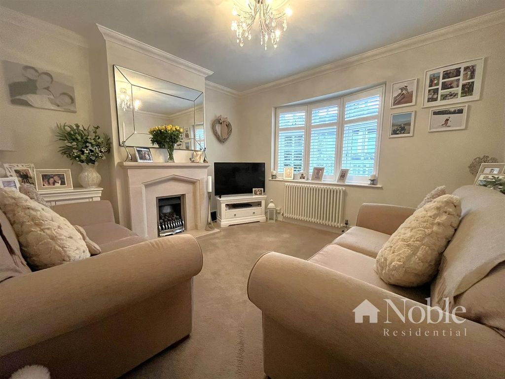 Property photo 3 of 17 Reception Room