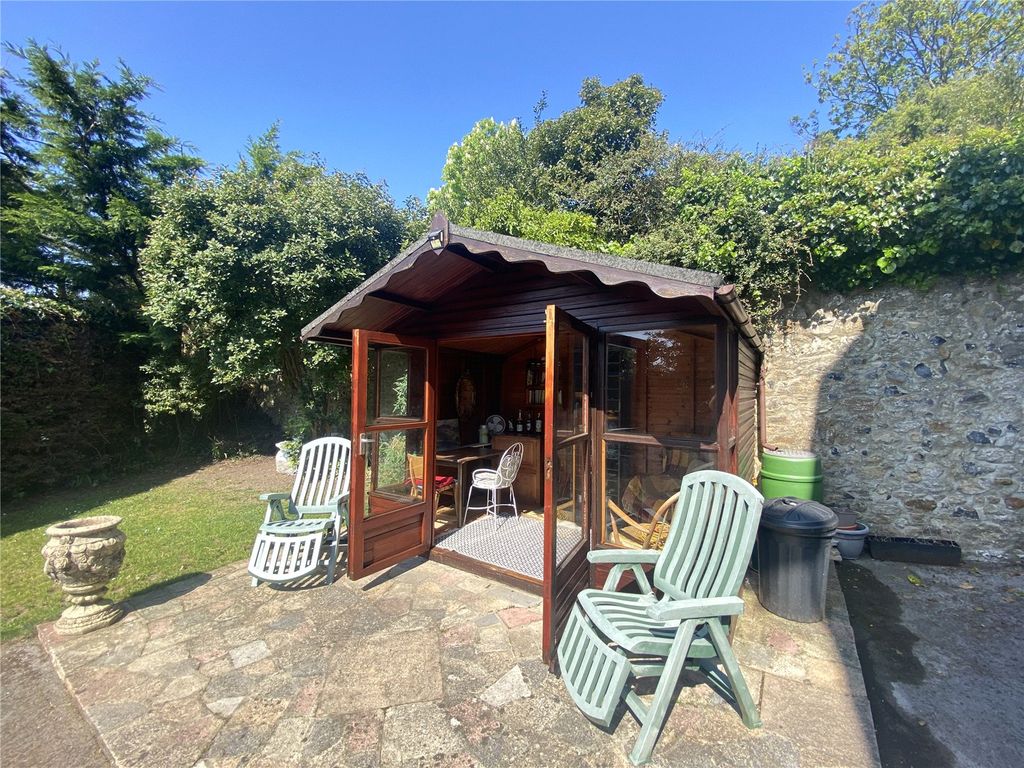 Property photo 3 of 15 Picture No. 07